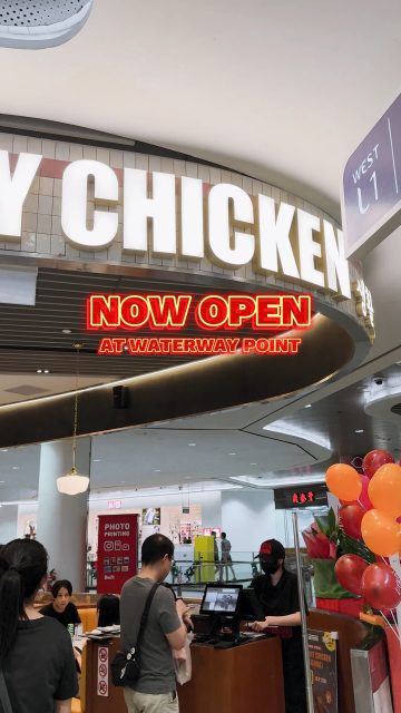 Thank you to everyone who joined us for the grand opening of Daily Chicken at Waterway Point 🧡
We loved seeing you, and we can’t wait to welcome you back soon at #01-66, West Wing!
#DailyChickenSG #LoveAtFirstBite #TheChickenLovesYouToo #MoreChickenMoreCrunch #sgfoodie #sgeats #singaporefood